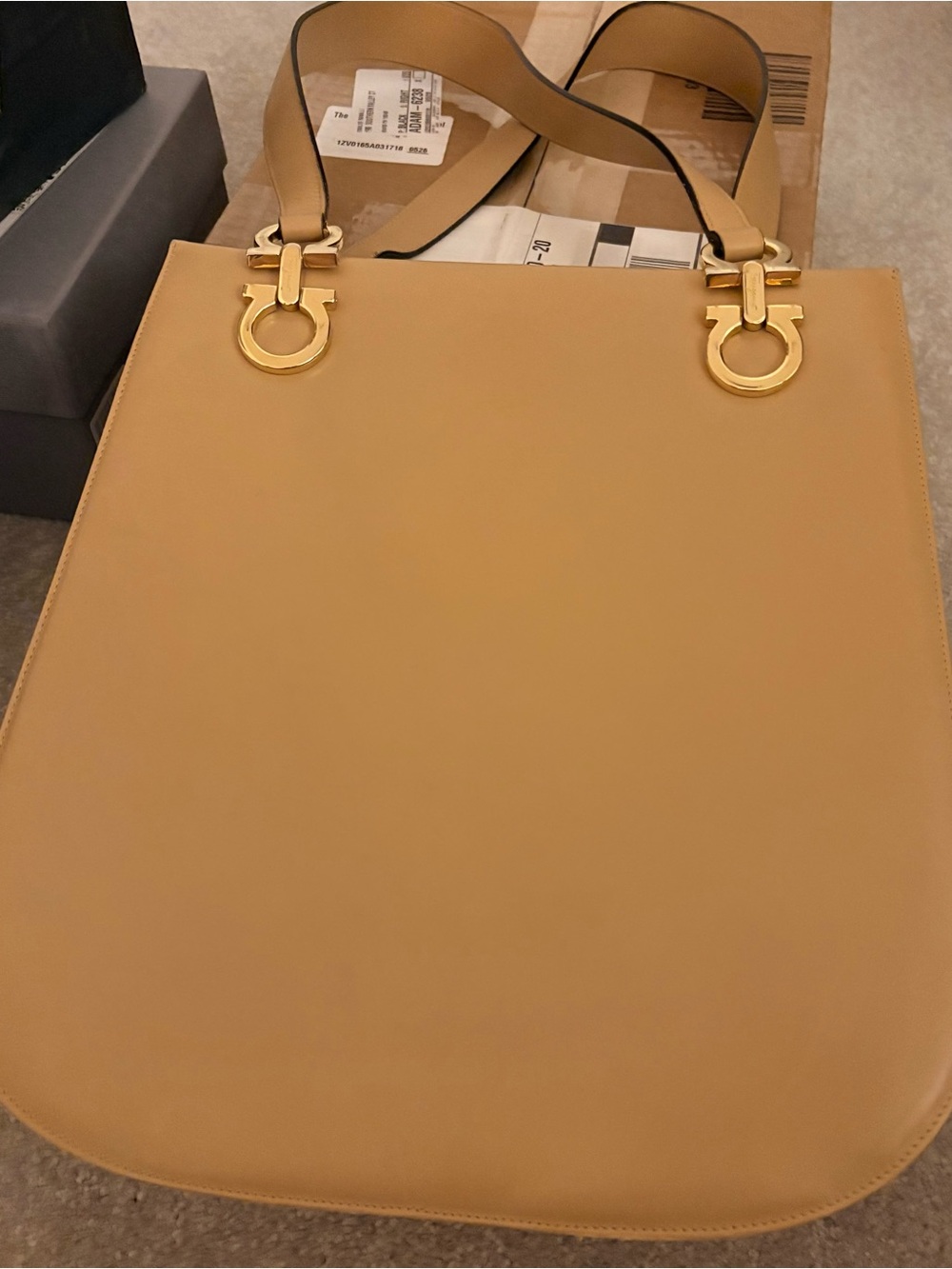 Authentic Vin Salvatore Ferragamo Camel Leather Shoulder Bag with Gold Hardware